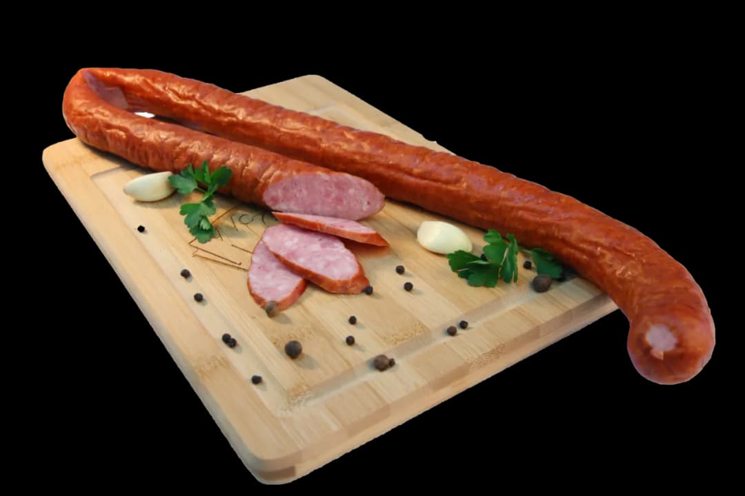 Ile kalorii ma kiełbasa podwawelska? Sprawdź wartości odżywcze