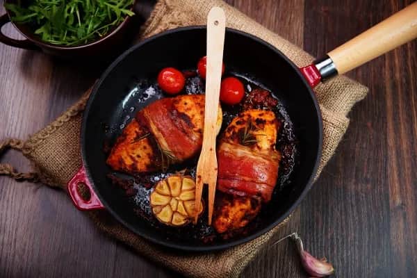 Jak zrobić pierś z kurczaka w panierce, aby była soczysta i chrupiąca