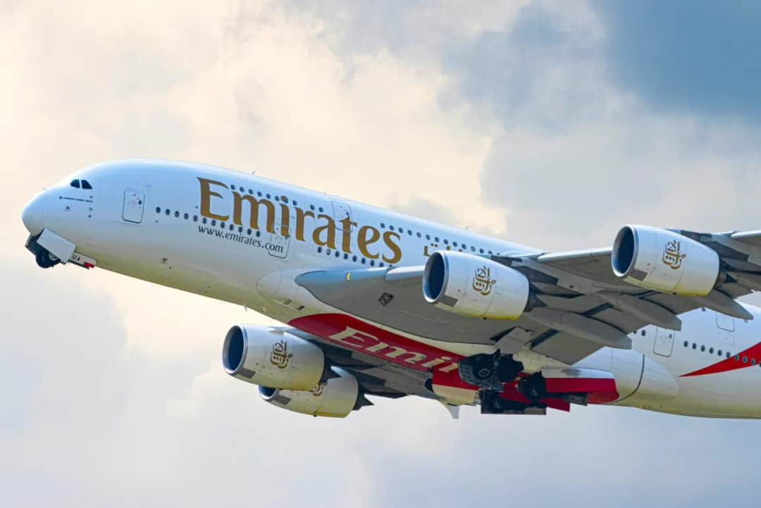 Ile trwa lot do Dubaju z Polski? Sprawdź czas przelotu i więcej informacji